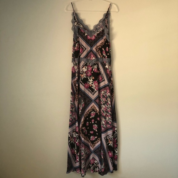 SOLD✨FREE PEOPLE Stevie Printed Spaghetti Maxi Dress - Picture 7 of 7